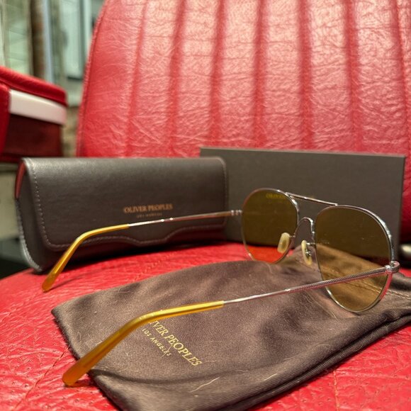 Oliver Peoples Rockmore Aviator – Model OV1218S‑5063/R6 – Brushed Silver Frame - Picture 3 of 4